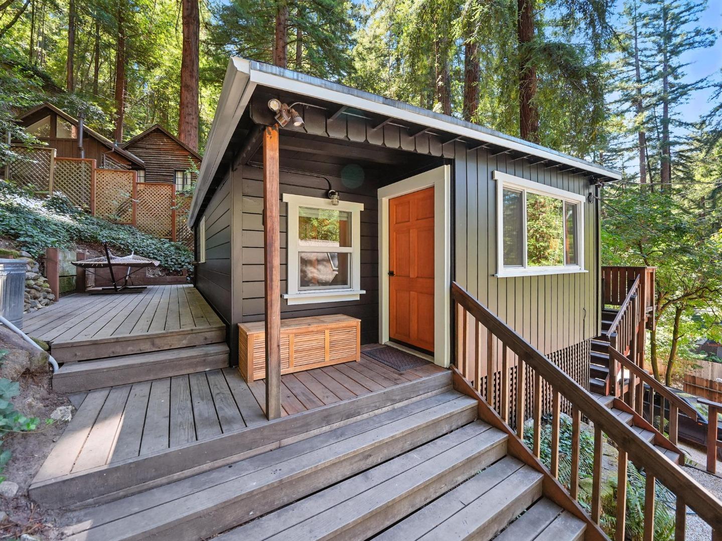 Detail Gallery Image 2 of 31 For 9540 E Zayante Rd, Felton,  CA 95018 - 1 Beds | 2 Baths