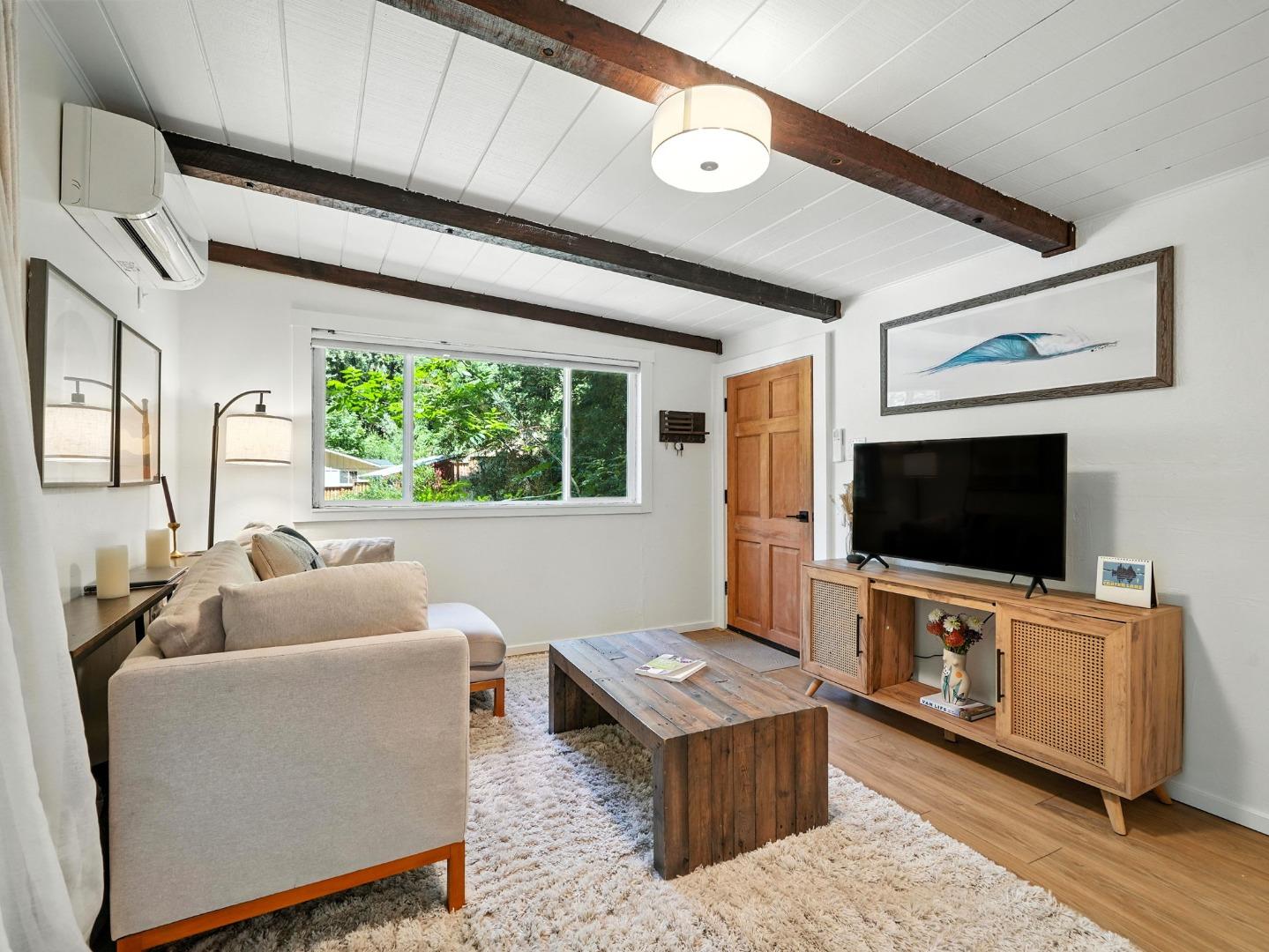 Detail Gallery Image 5 of 31 For 9540 E Zayante Rd, Felton,  CA 95018 - 1 Beds | 2 Baths