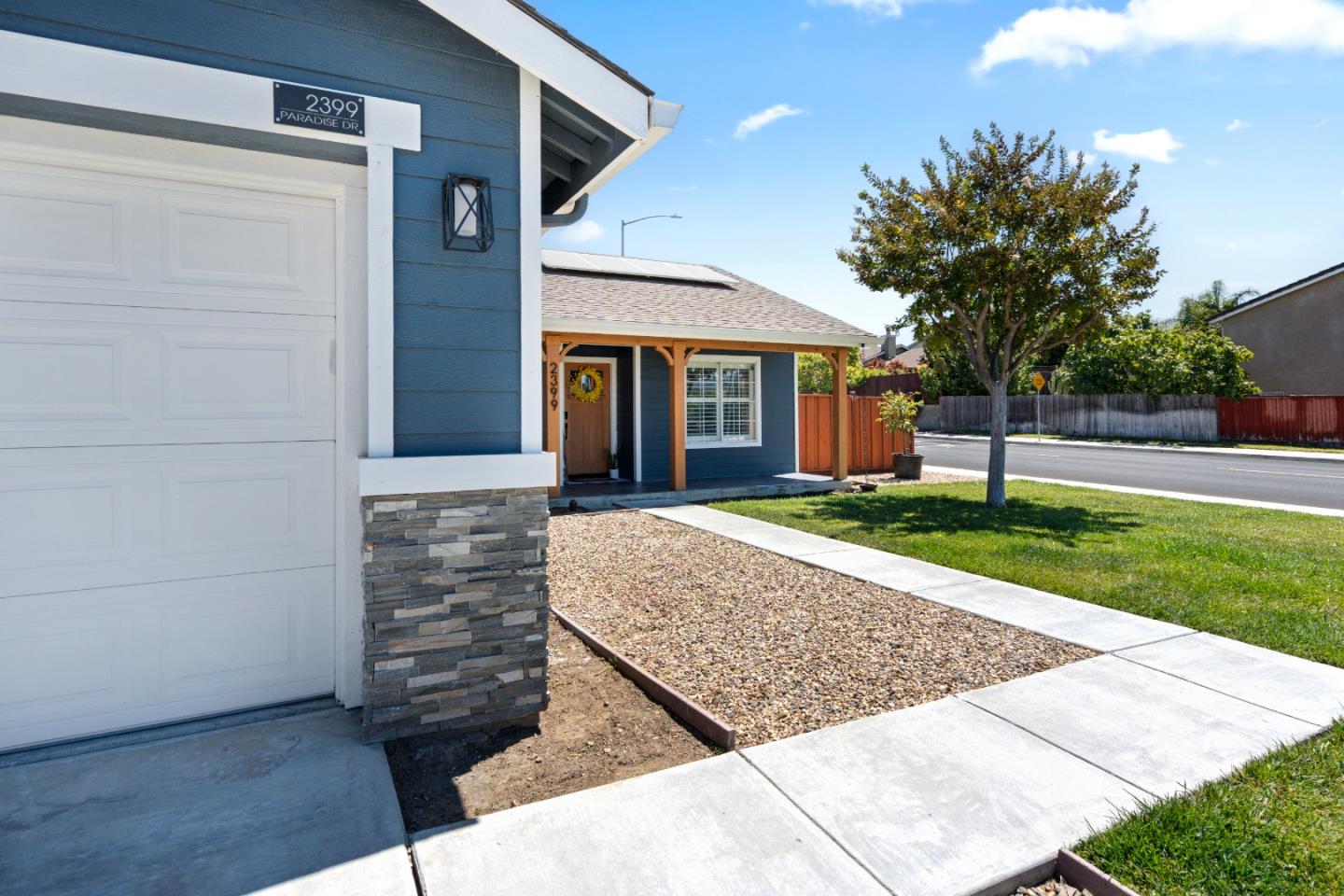 Detail Gallery Image 5 of 41 For 2399 Paradise Dr, Hollister,  CA 95023 - 4 Beds | 2 Baths