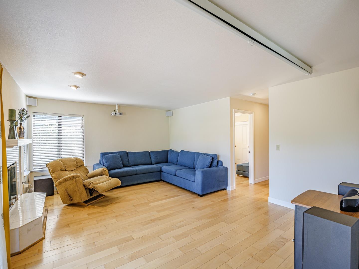 Detail Gallery Image 25 of 76 For 14 Sageland Ct, Scotts Valley,  CA 95066 - 4 Beds | 3 Baths
