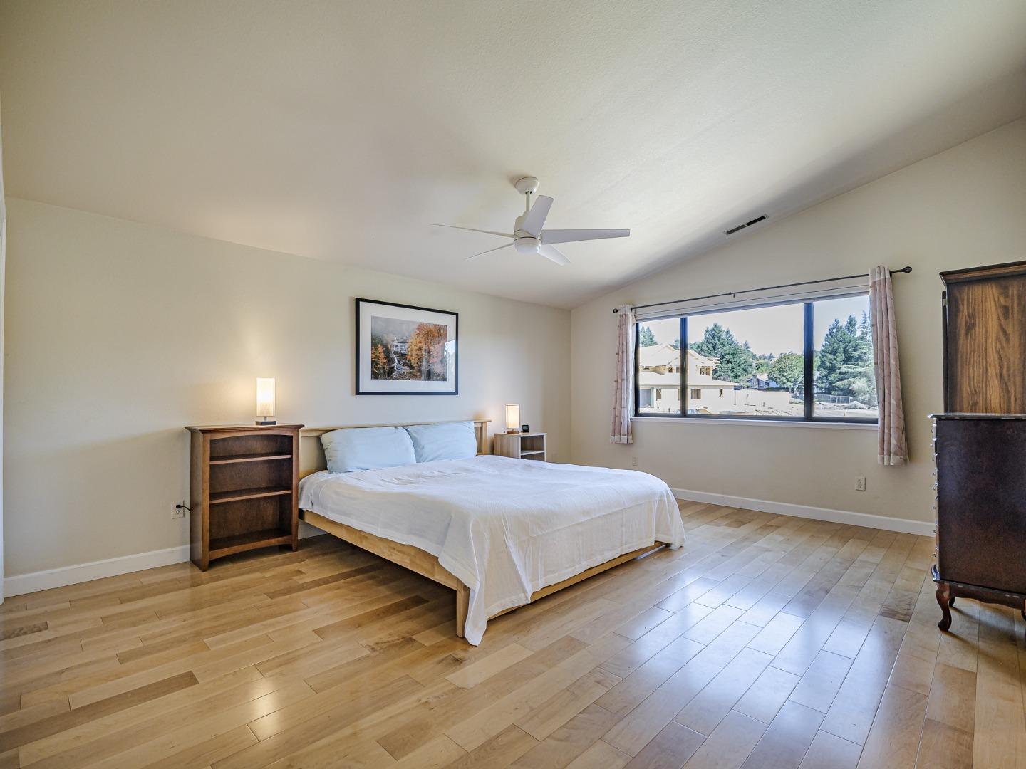 Detail Gallery Image 33 of 76 For 14 Sageland Ct, Scotts Valley,  CA 95066 - 4 Beds | 3 Baths