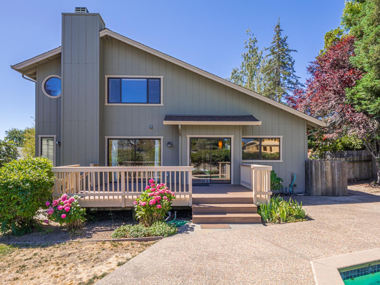 Detail Gallery Image 48 of 76 For 14 Sageland Ct, Scotts Valley,  CA 95066 - 4 Beds | 3 Baths