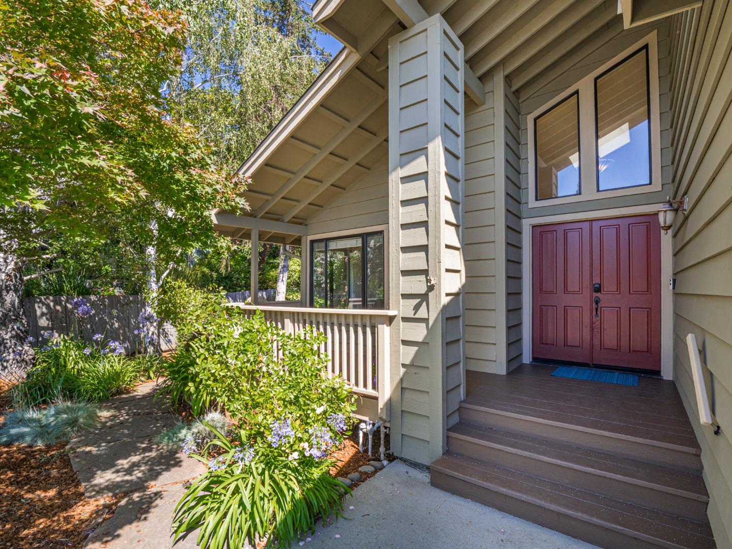 Detail Gallery Image 5 of 76 For 14 Sageland Ct, Scotts Valley,  CA 95066 - 4 Beds | 3 Baths