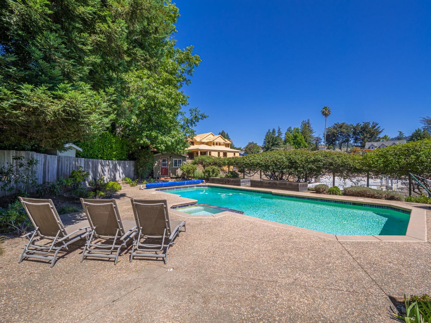 Detail Gallery Image 55 of 76 For 14 Sageland Ct, Scotts Valley,  CA 95066 - 4 Beds | 3 Baths