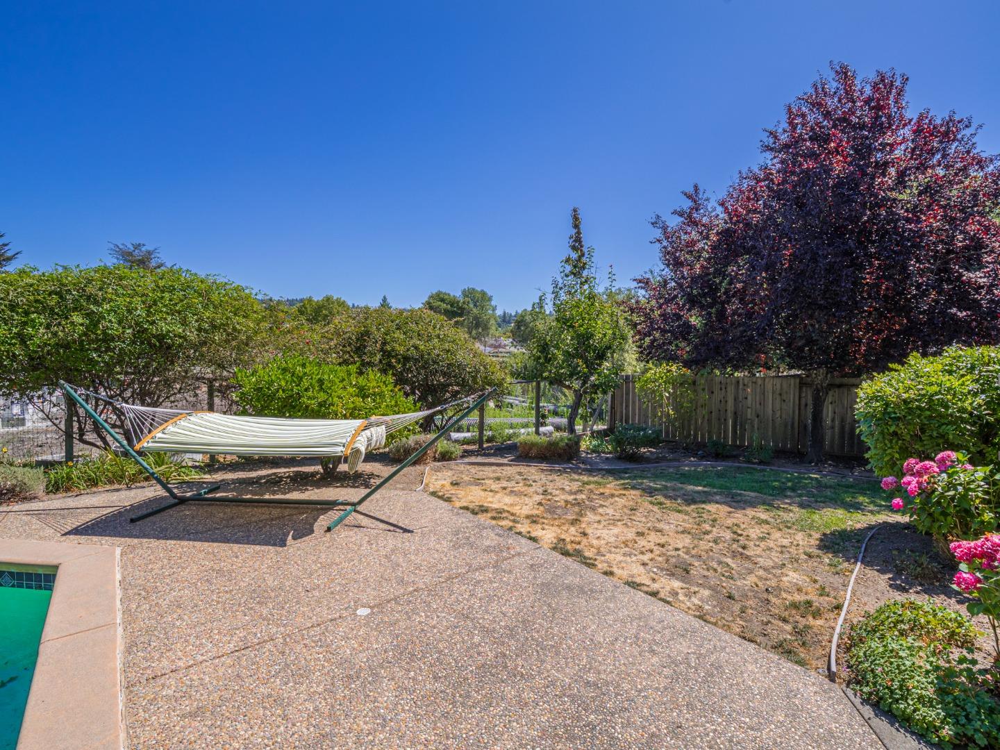 Detail Gallery Image 57 of 76 For 14 Sageland Ct, Scotts Valley,  CA 95066 - 4 Beds | 3 Baths