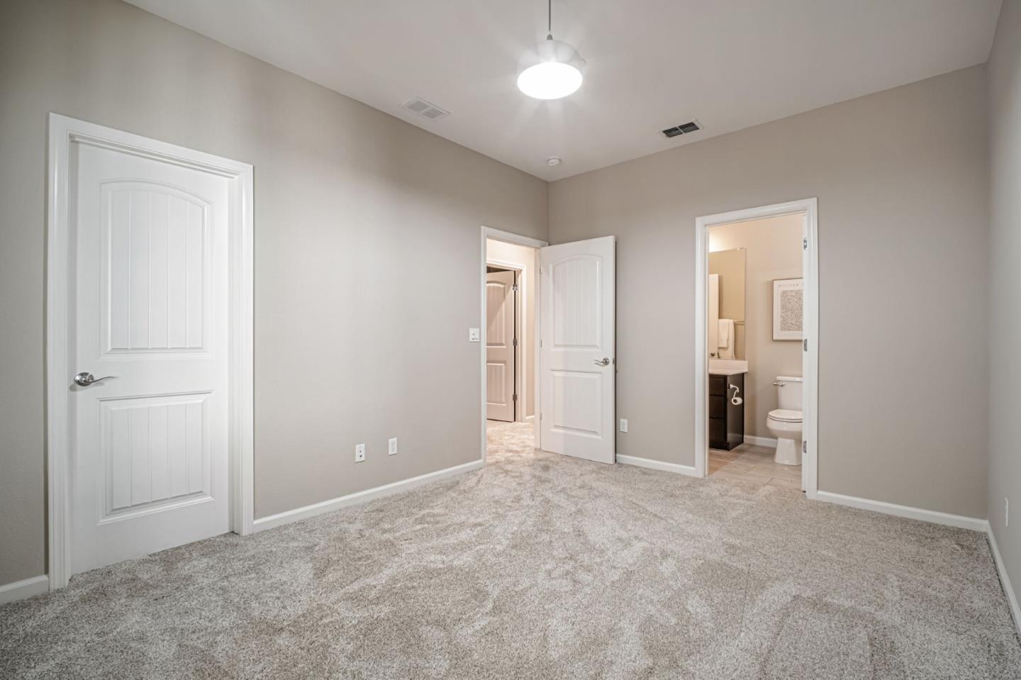 Detail Gallery Image 28 of 65 For 2703 Tribune Ave, Hayward,  CA 94542 - 5 Beds | 5/1 Baths