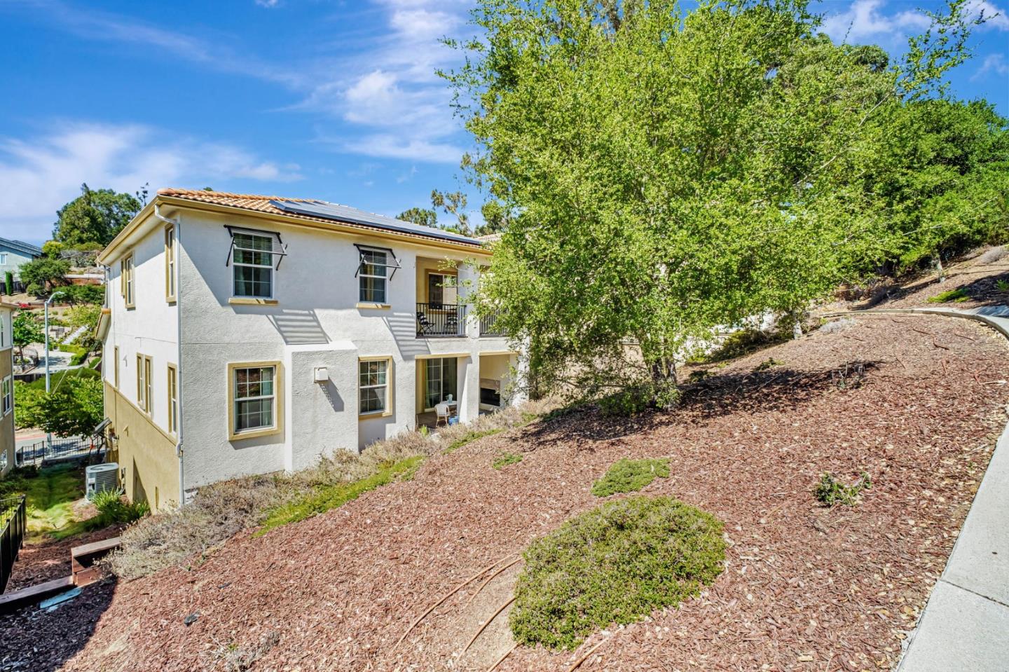 Detail Gallery Image 44 of 65 For 2703 Tribune Ave, Hayward,  CA 94542 - 5 Beds | 5/1 Baths