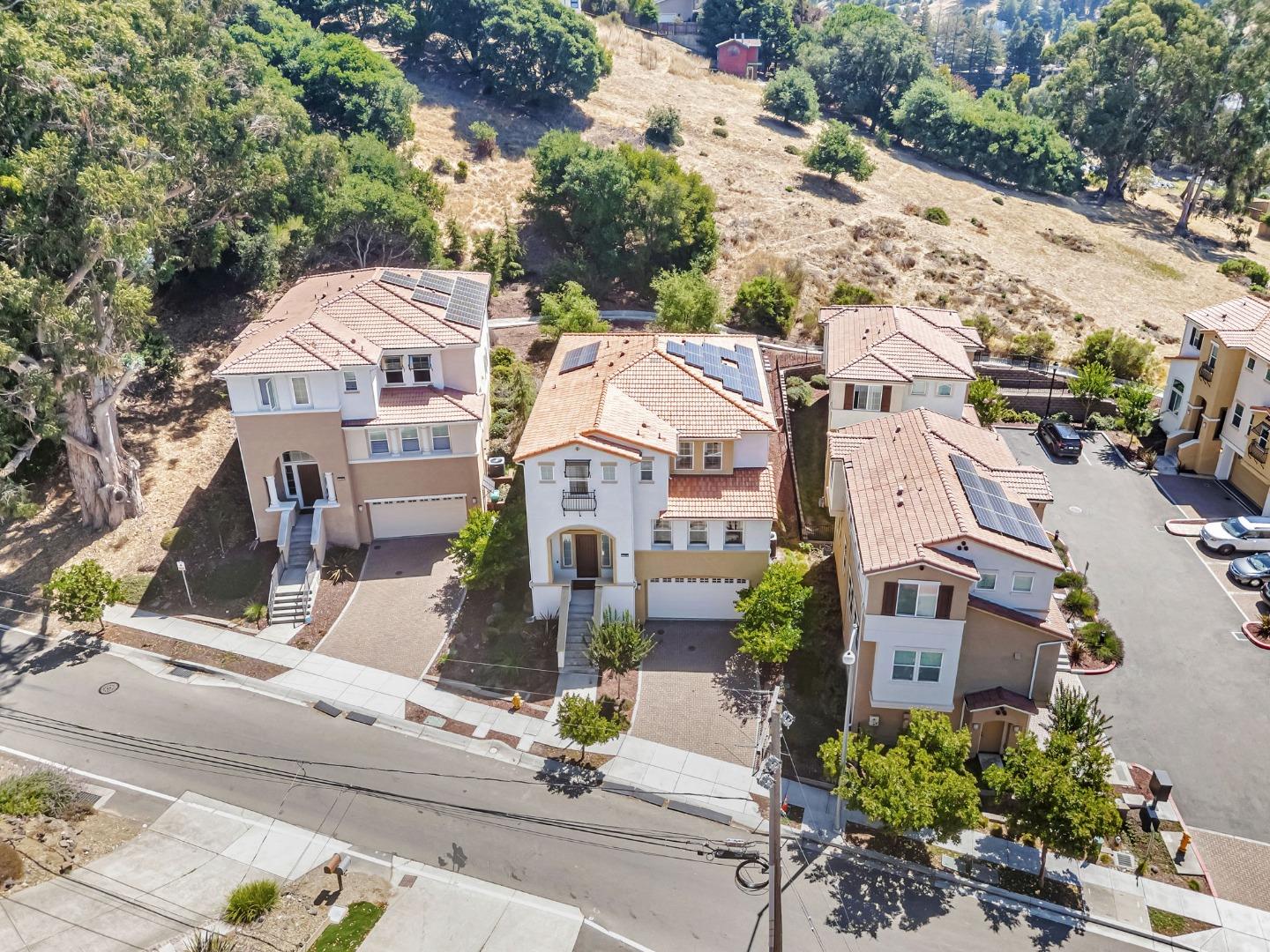 Detail Gallery Image 53 of 65 For 2703 Tribune Ave, Hayward,  CA 94542 - 5 Beds | 5/1 Baths