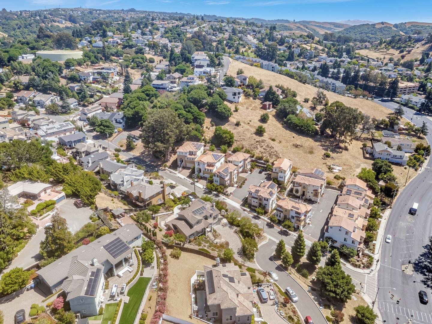 Detail Gallery Image 62 of 65 For 2703 Tribune Ave, Hayward,  CA 94542 - 5 Beds | 5/1 Baths
