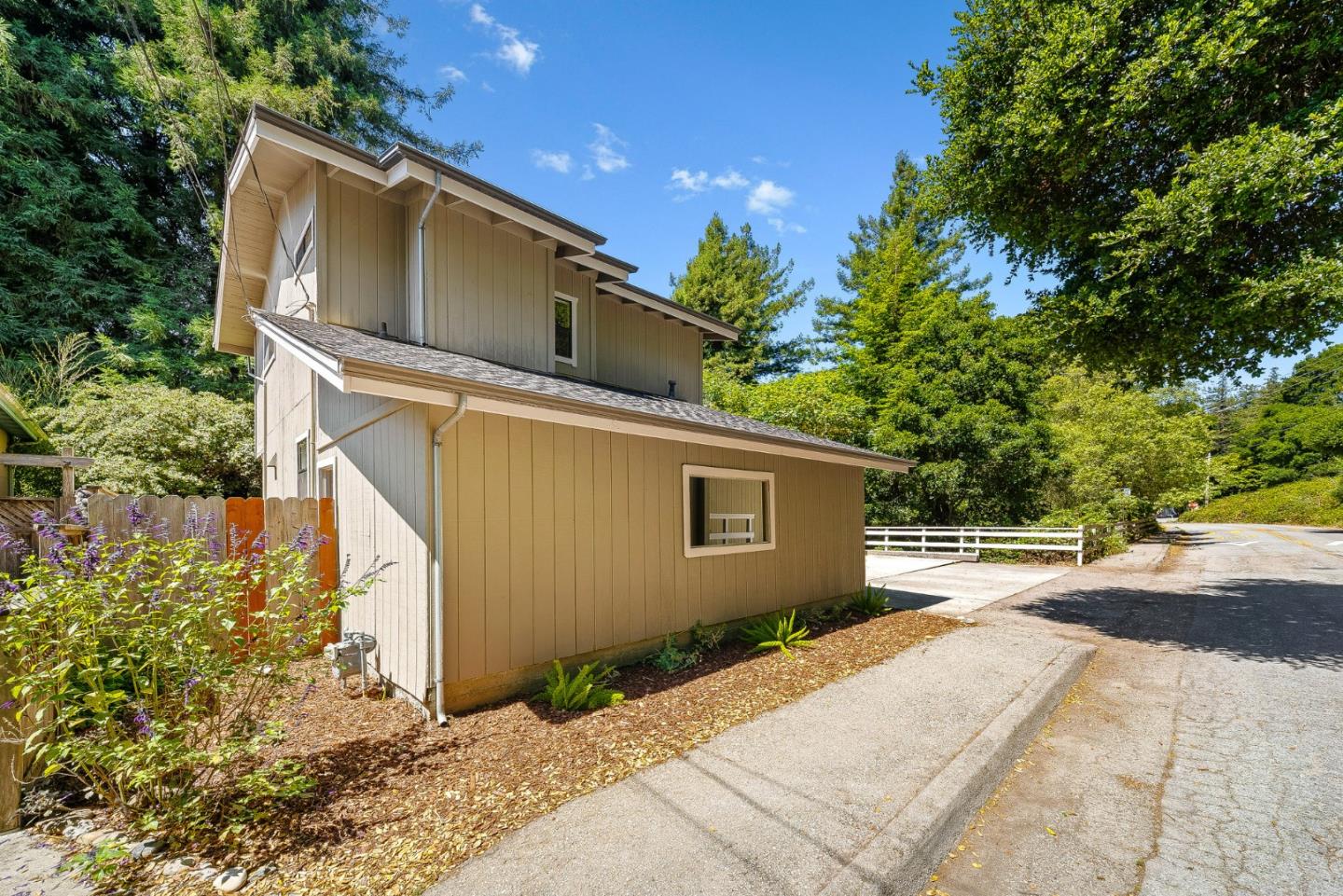 Detail Gallery Image 4 of 50 For 146 Aptos School Rd, Aptos,  CA 95003 - 2 Beds | 1/1 Baths