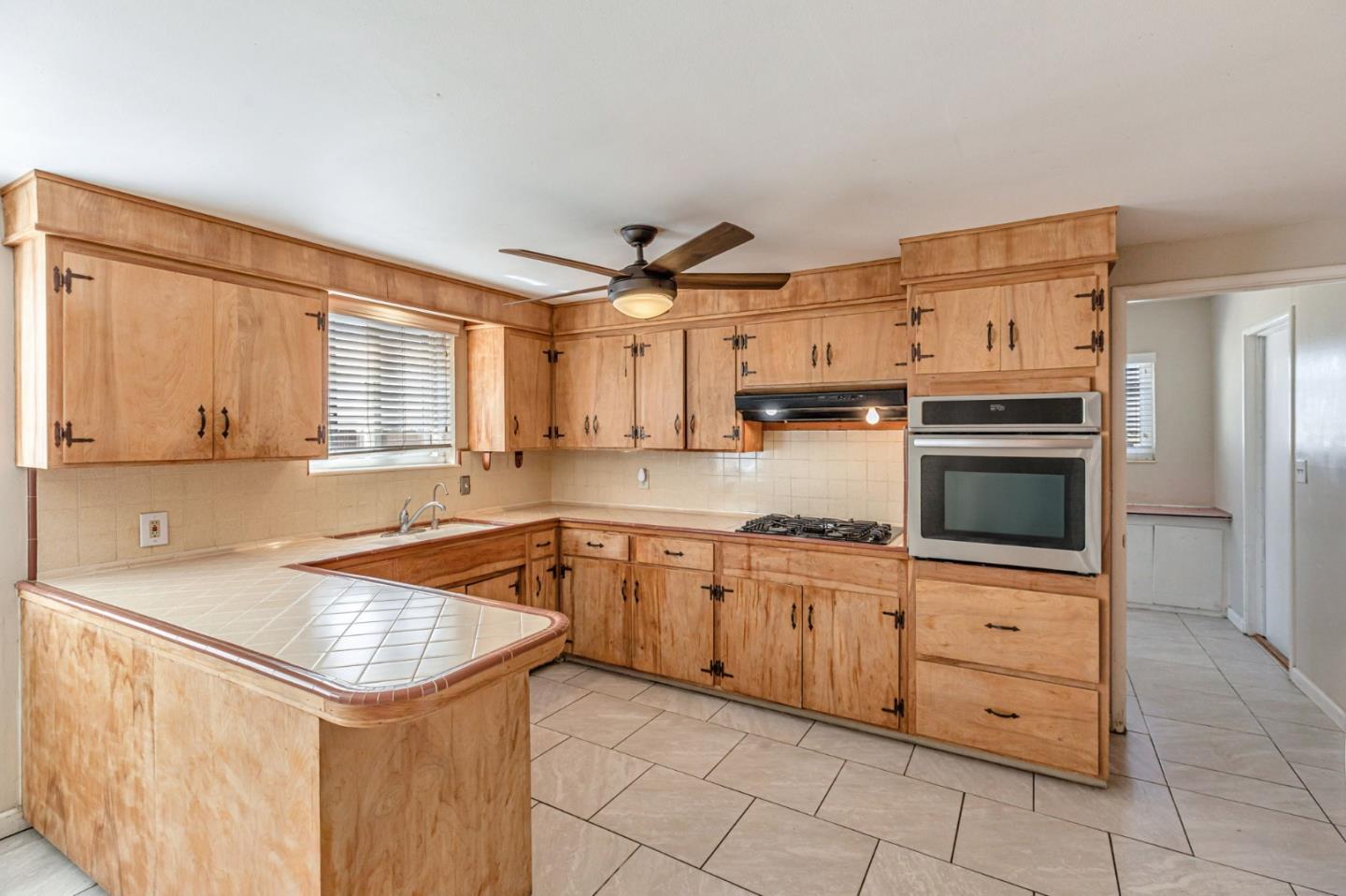Detail Gallery Image 24 of 94 For 2718 Ferguson Rd, Gilroy,  CA 95020 - – Beds | – Baths