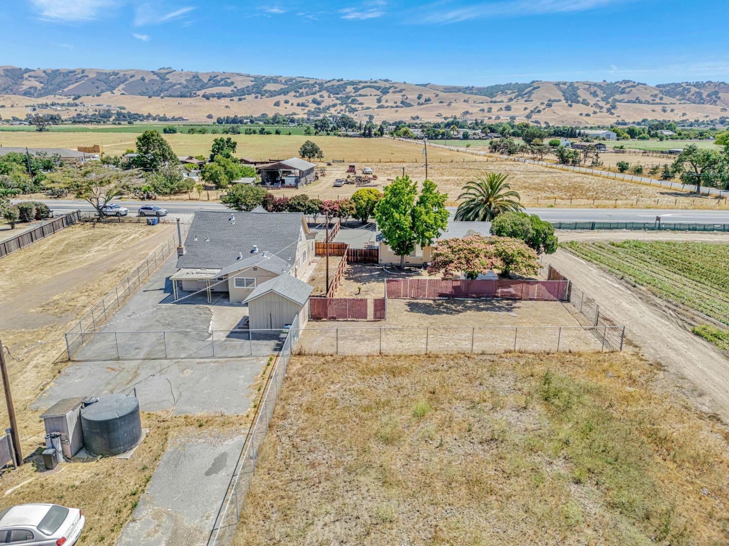 Detail Gallery Image 49 of 94 For 2718 Ferguson Rd, Gilroy,  CA 95020 - – Beds | – Baths