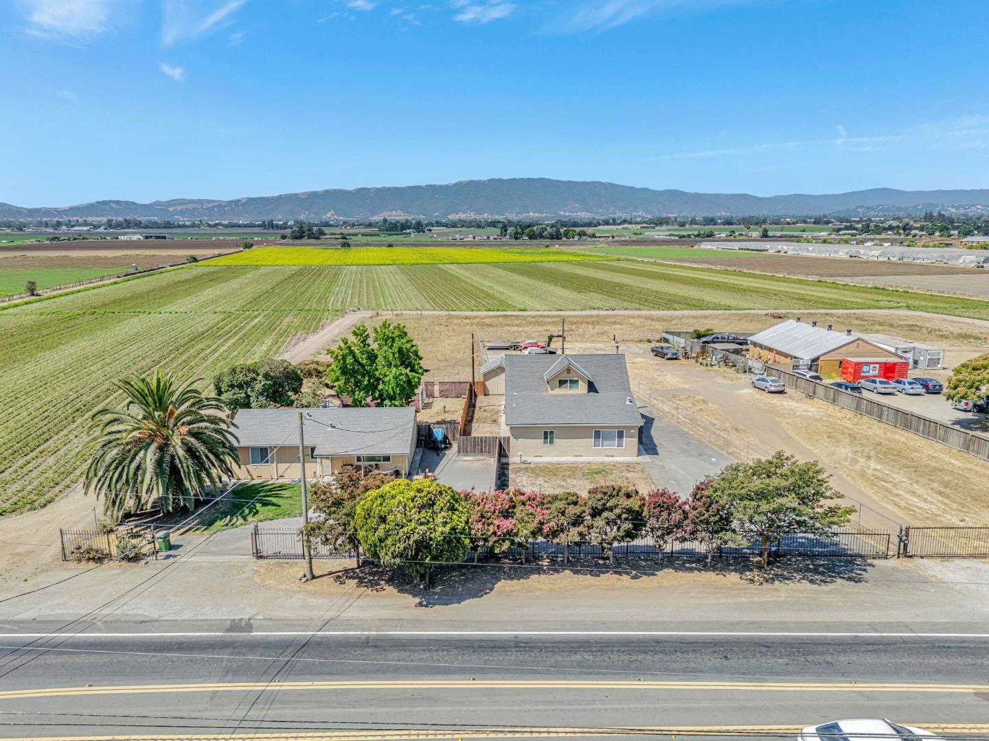 Detail Gallery Image 5 of 94 For 2718 Ferguson Rd, Gilroy,  CA 95020 - – Beds | – Baths