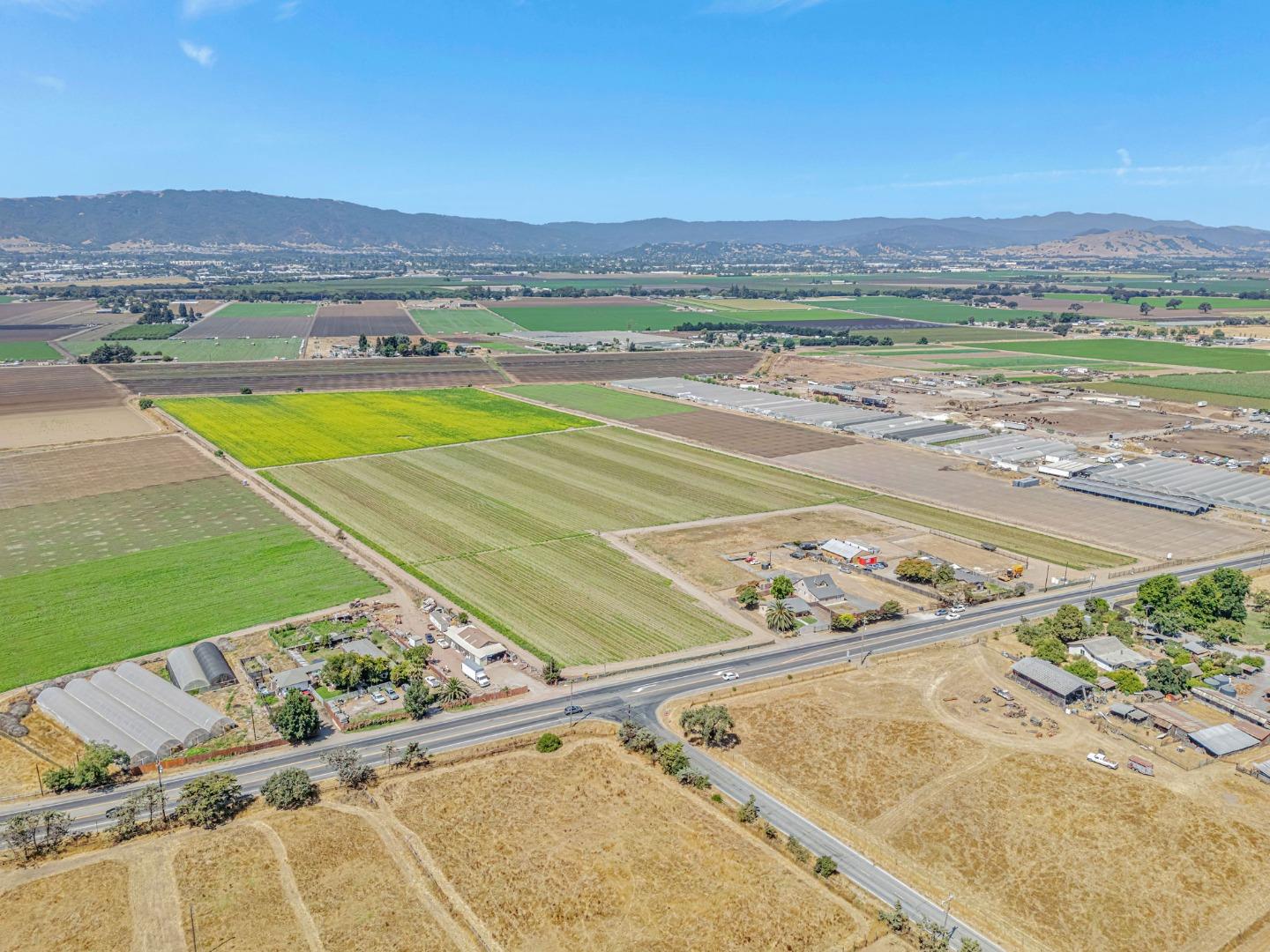 Detail Gallery Image 82 of 94 For 2718 Ferguson Rd, Gilroy,  CA 95020 - – Beds | – Baths