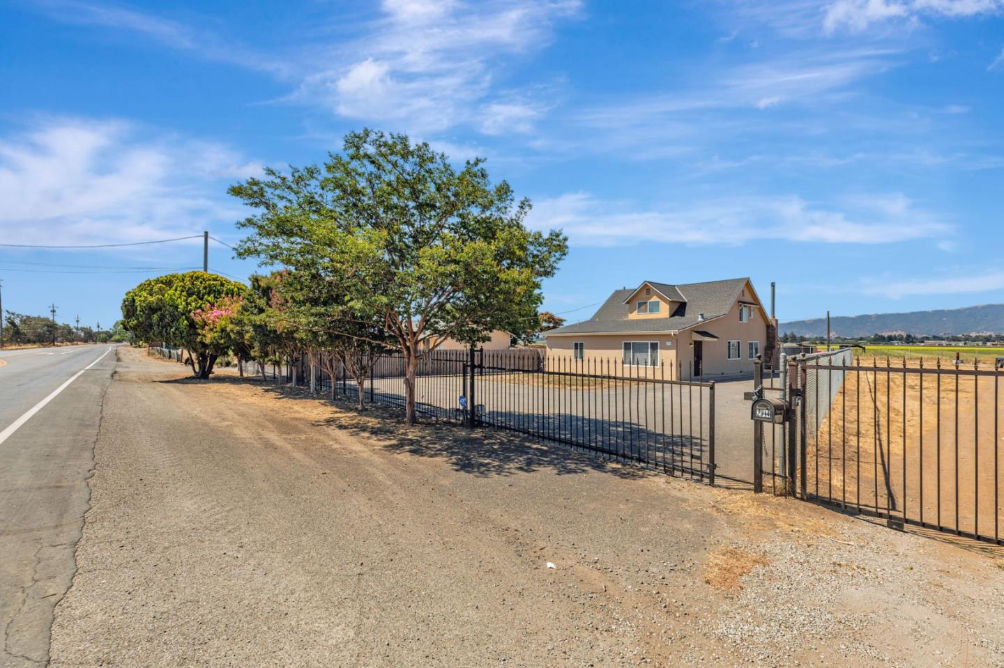 Detail Gallery Image 9 of 94 For 2718 Ferguson Rd, Gilroy,  CA 95020 - – Beds | – Baths