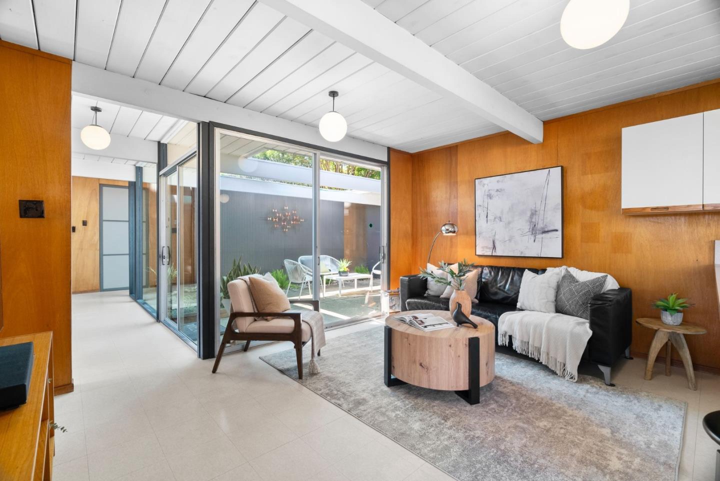 Detail Gallery Image 14 of 41 For 2326 Fairglen Dr, San Jose,  CA 95125 - 4 Beds | 2 Baths