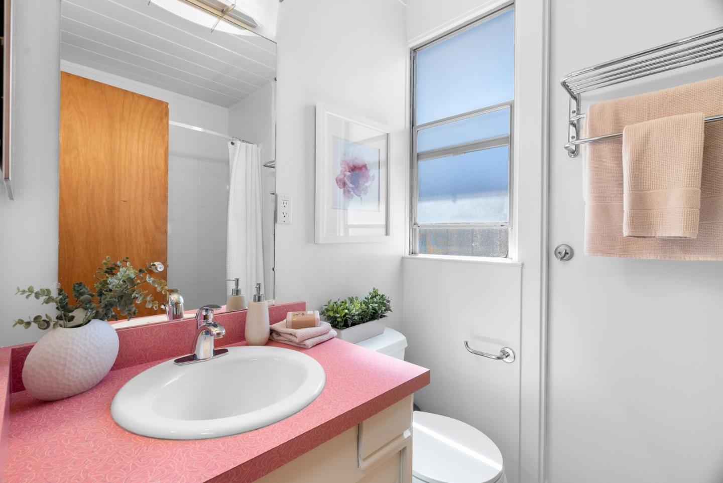 Detail Gallery Image 30 of 41 For 2326 Fairglen Dr, San Jose,  CA 95125 - 4 Beds | 2 Baths