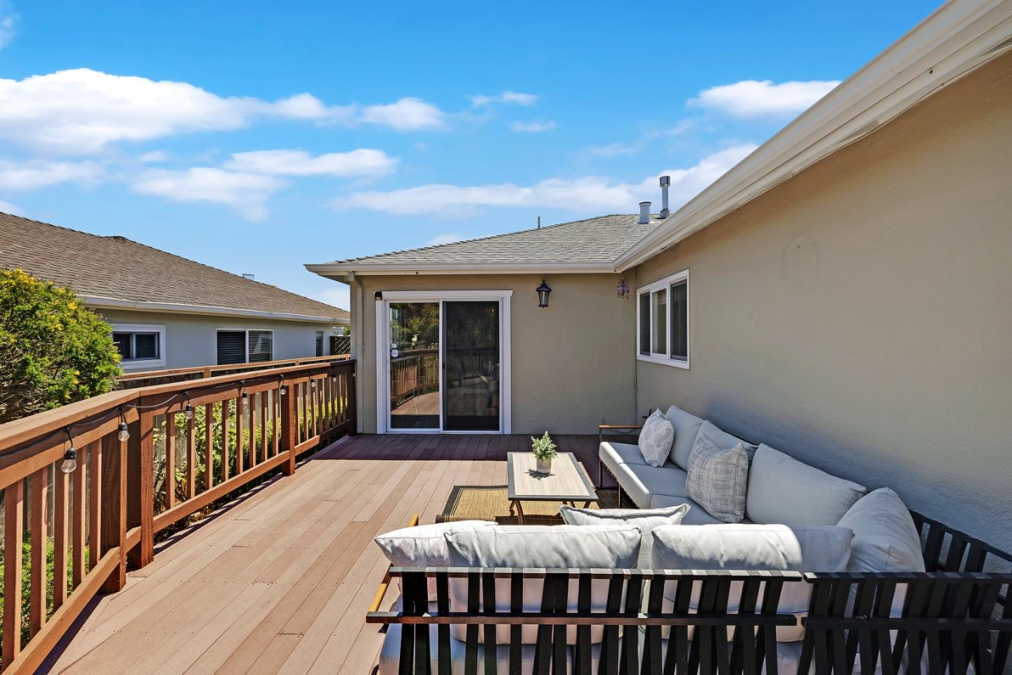Detail Gallery Image 16 of 22 For 2480 Lexington Way, San Bruno,  CA 94066 - 3 Beds | 2 Baths