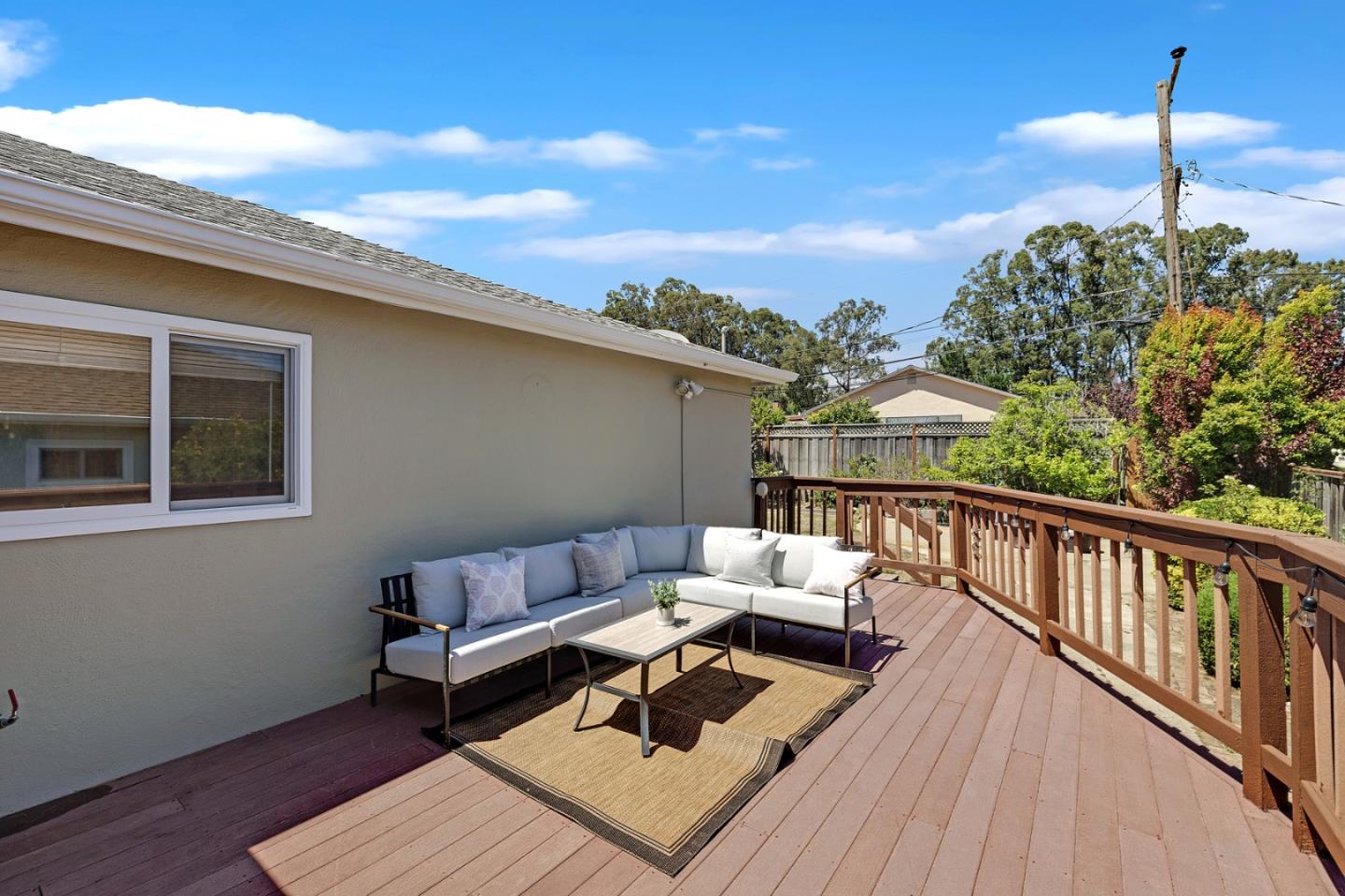 Detail Gallery Image 17 of 22 For 2480 Lexington Way, San Bruno,  CA 94066 - 3 Beds | 2 Baths