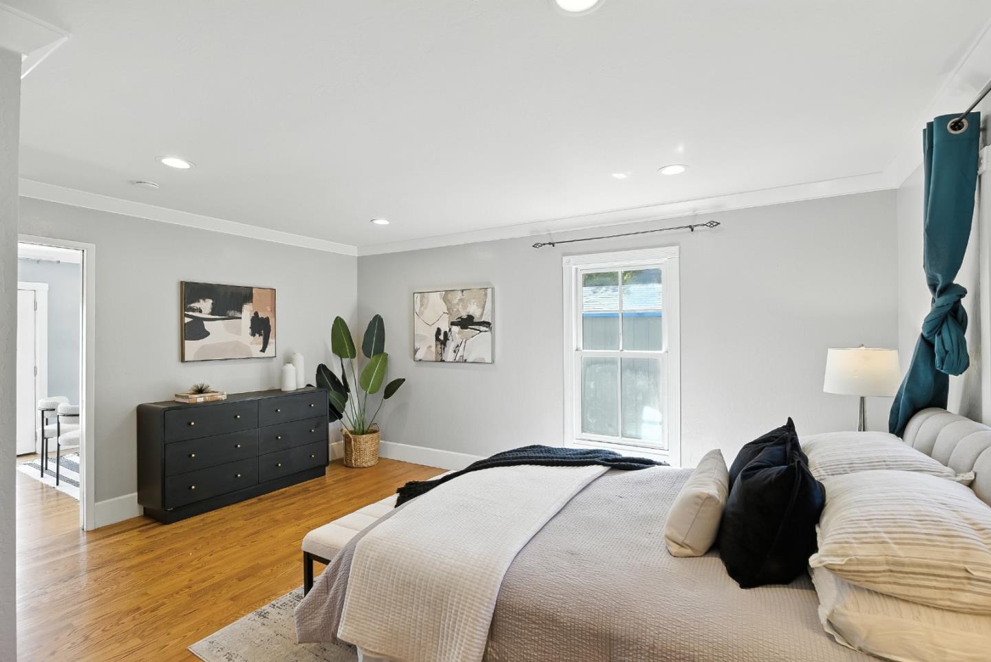 Detail Gallery Image 29 of 87 For 1830 Heatherdale Ave, San Jose,  CA 95126 - 4 Beds | 3 Baths