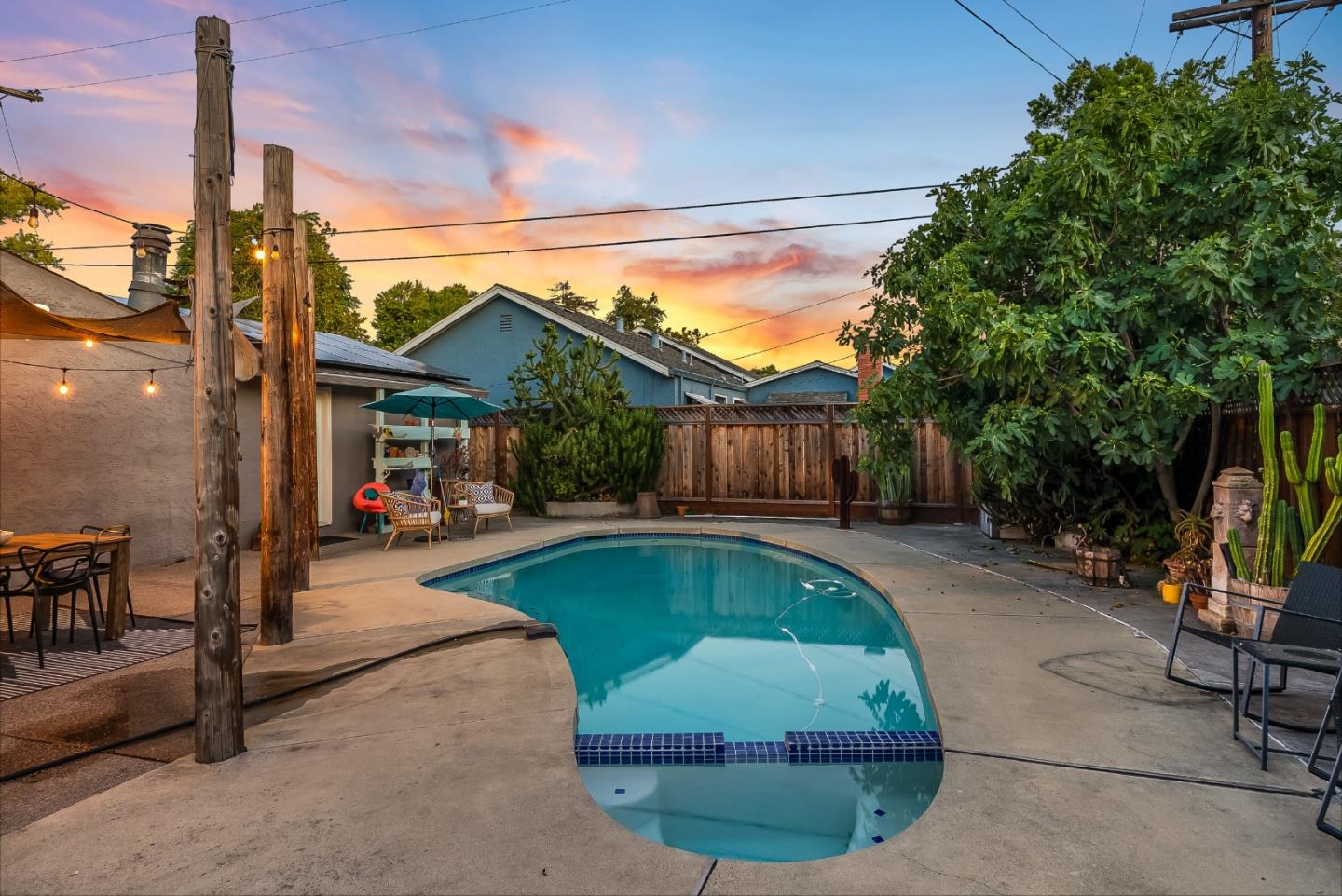 Detail Gallery Image 55 of 87 For 1830 Heatherdale Ave, San Jose,  CA 95126 - 4 Beds | 3 Baths
