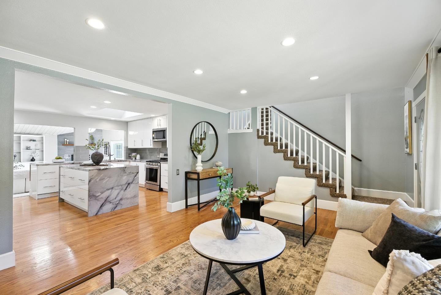 Detail Gallery Image 9 of 87 For 1830 Heatherdale Ave, San Jose,  CA 95126 - 4 Beds | 3 Baths