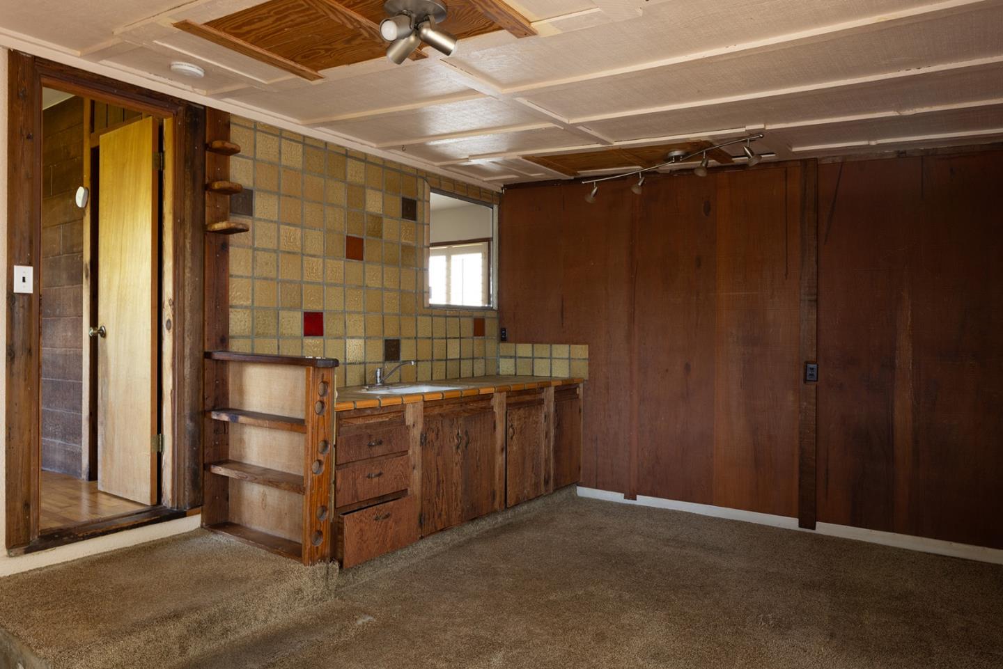 Detail Gallery Image 12 of 15 For 1113 Buena Vista Ave, Pacific Grove,  CA 93950 - 3 Beds | 2 Baths