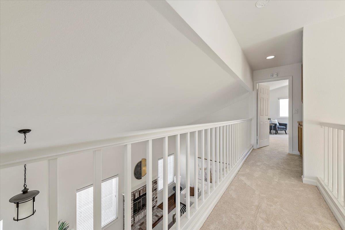 Detail Gallery Image 12 of 24 For 2914 Creek Point Dr, San Jose,  CA 95133 - 3 Beds | 2/1 Baths