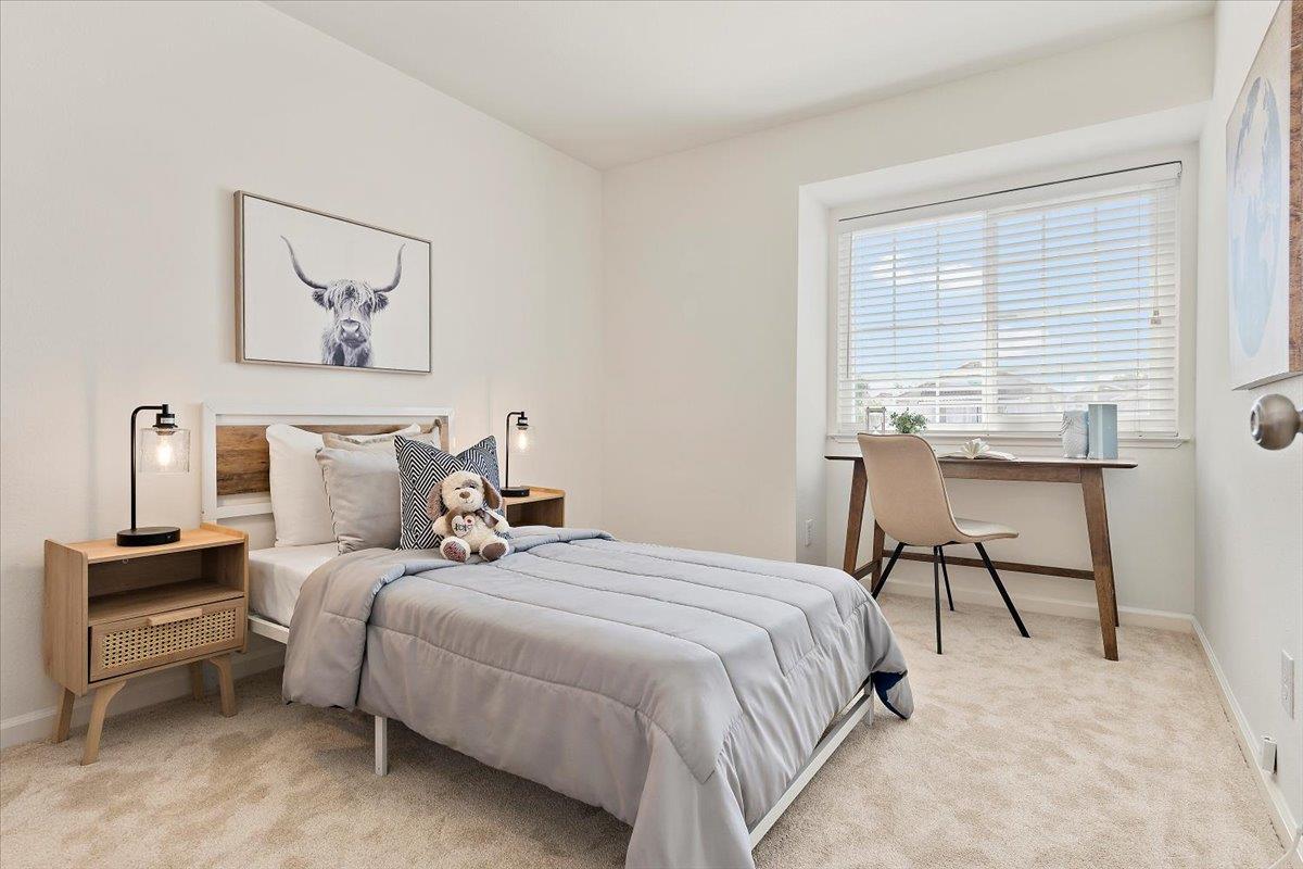 Detail Gallery Image 13 of 24 For 2914 Creek Point Dr, San Jose,  CA 95133 - 3 Beds | 2/1 Baths