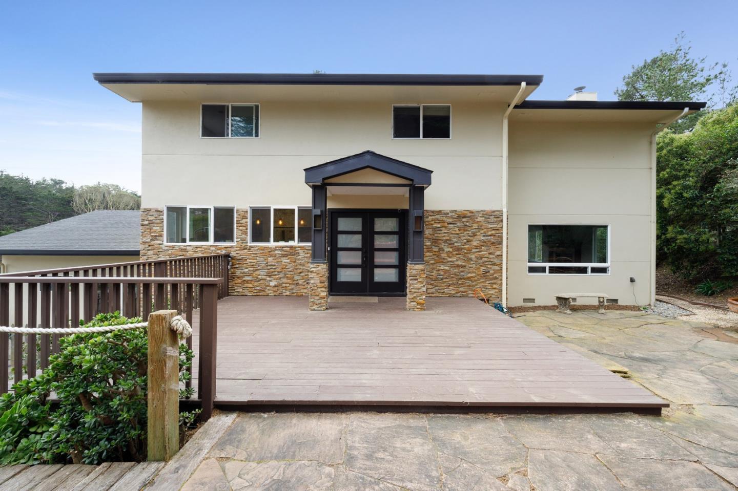 Detail Gallery Image 6 of 31 For 1790 Sunshine Valley Rd, Moss Beach,  CA 94038 - 4 Beds | 2/1 Baths