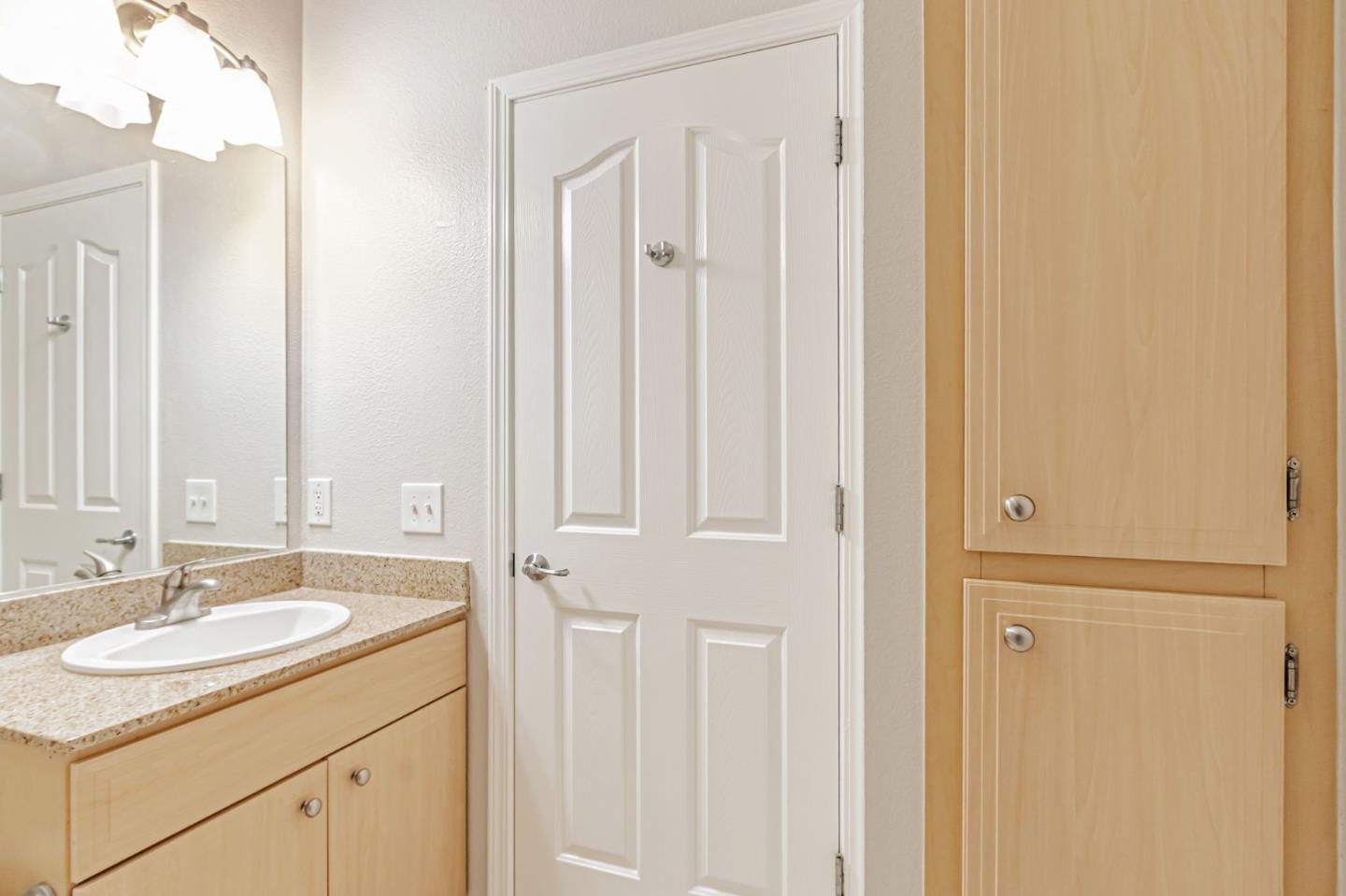 Detail Gallery Image 17 of 32 For 801 S Winchester Blvd #4116,  San Jose,  CA 95128 - 2 Beds | 2 Baths