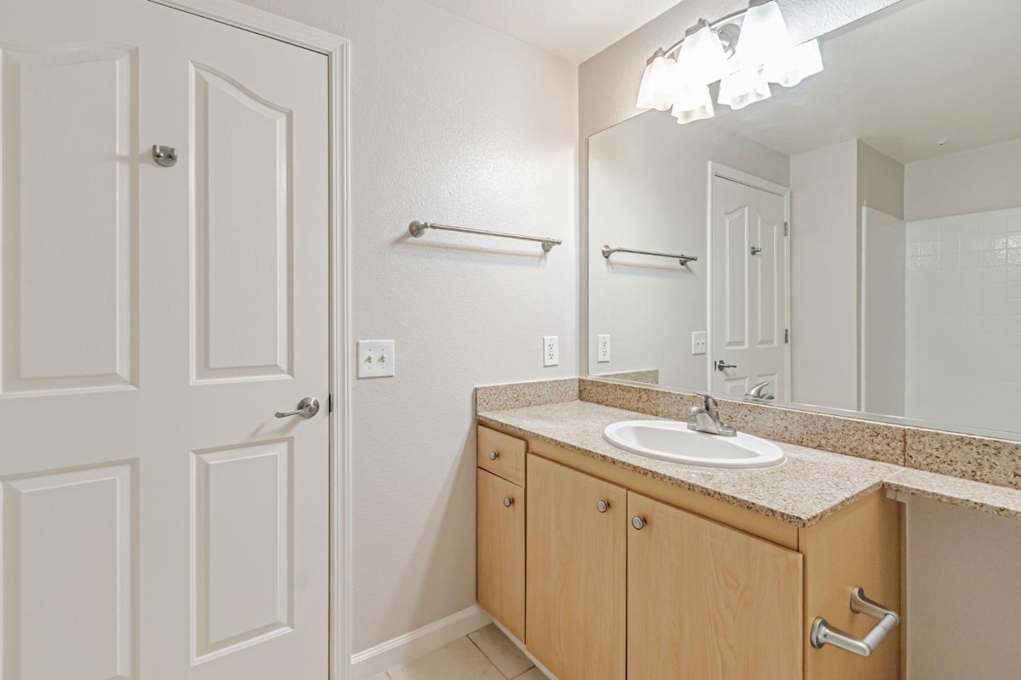 Detail Gallery Image 21 of 32 For 801 S Winchester Blvd #4116,  San Jose,  CA 95128 - 2 Beds | 2 Baths