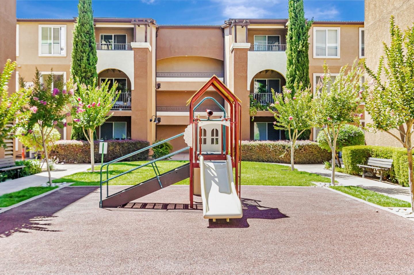 Detail Gallery Image 30 of 32 For 801 S Winchester Blvd #4116,  San Jose,  CA 95128 - 2 Beds | 2 Baths