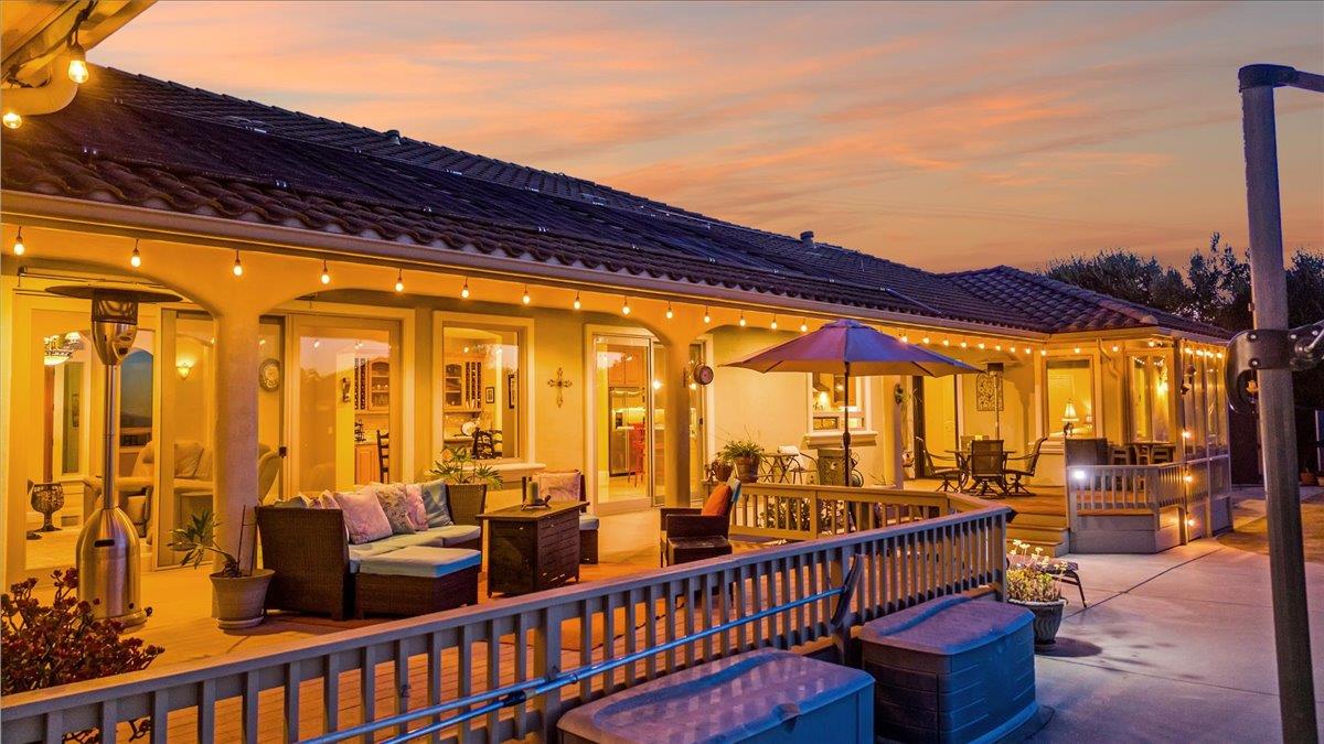 Detail Gallery Image 13 of 76 For 4116 Ashford Cir, Hollister,  CA 95023 - 4 Beds | 3/1 Baths