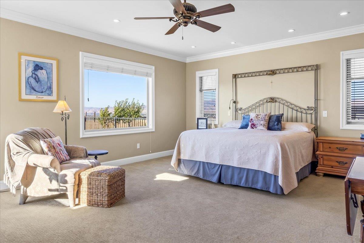Detail Gallery Image 39 of 76 For 4116 Ashford Cir, Hollister,  CA 95023 - 4 Beds | 3/1 Baths
