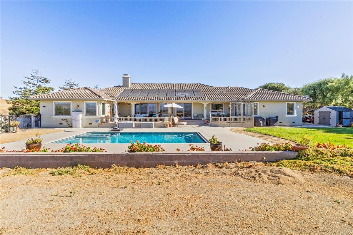 Detail Gallery Image 61 of 76 For 4116 Ashford Cir, Hollister,  CA 95023 - 4 Beds | 3/1 Baths