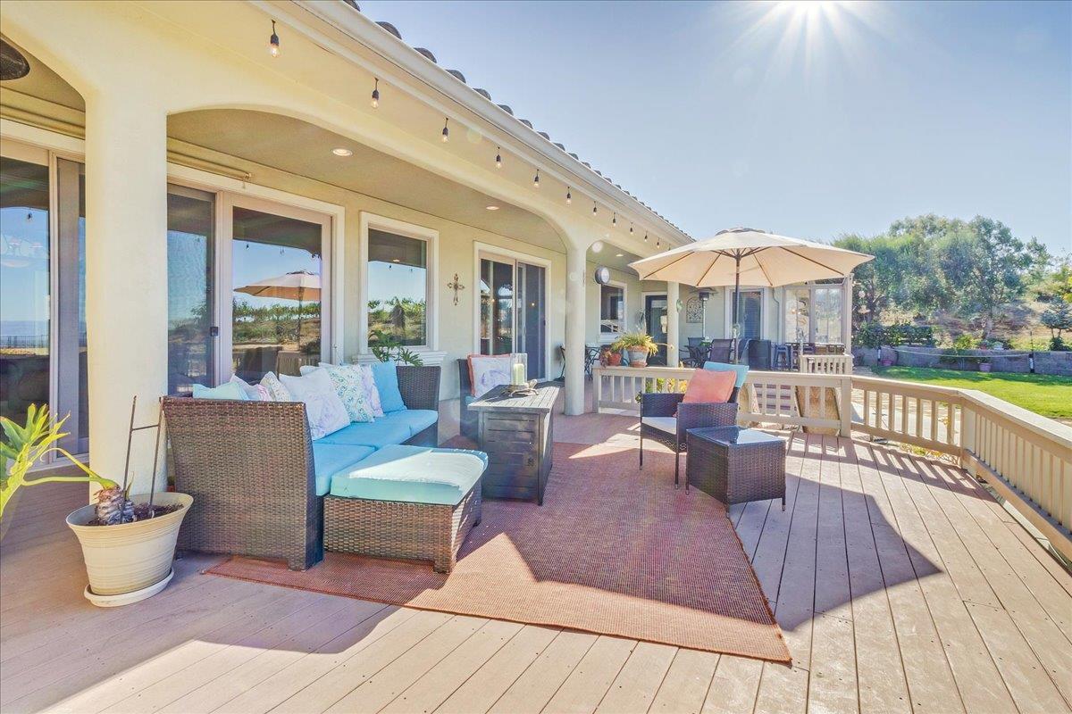 Detail Gallery Image 64 of 76 For 4116 Ashford Cir, Hollister,  CA 95023 - 4 Beds | 3/1 Baths
