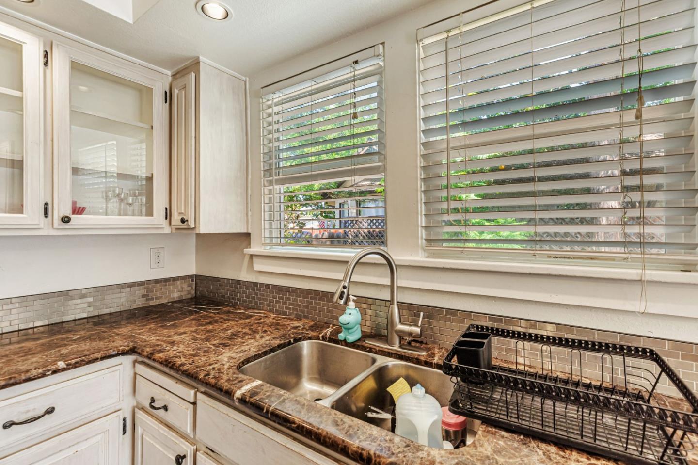 Detail Gallery Image 16 of 36 For 1179 San Benito St, Hollister,  CA 95023 - 2 Beds | 1 Baths