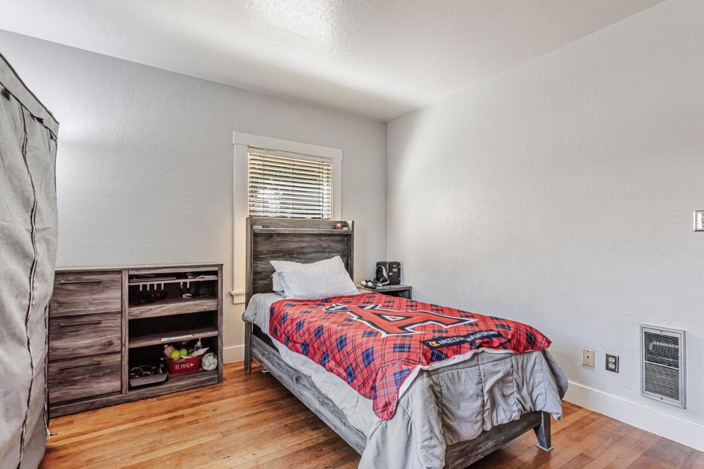 Detail Gallery Image 25 of 36 For 1179 San Benito St, Hollister,  CA 95023 - 2 Beds | 1 Baths