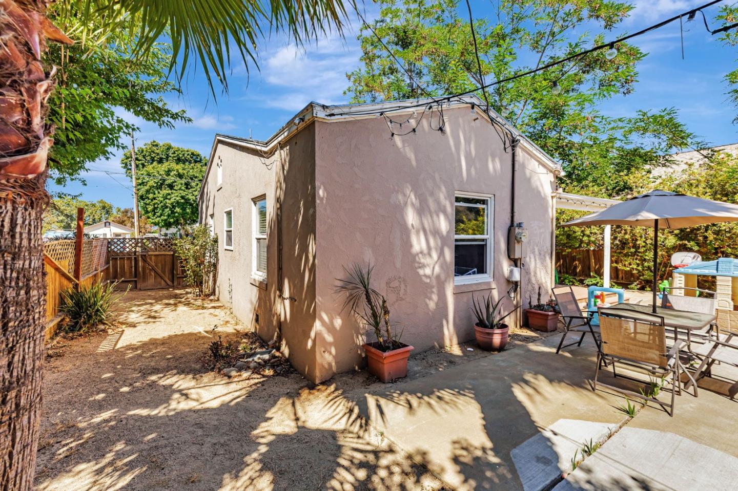 Detail Gallery Image 36 of 36 For 1179 San Benito St, Hollister,  CA 95023 - 2 Beds | 1 Baths