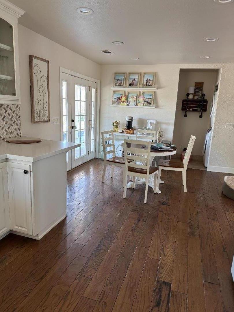Detail Gallery Image 15 of 39 For 2253 Buffalo Way, Copperopolis,  CA 95228 - 3 Beds | 2/1 Baths