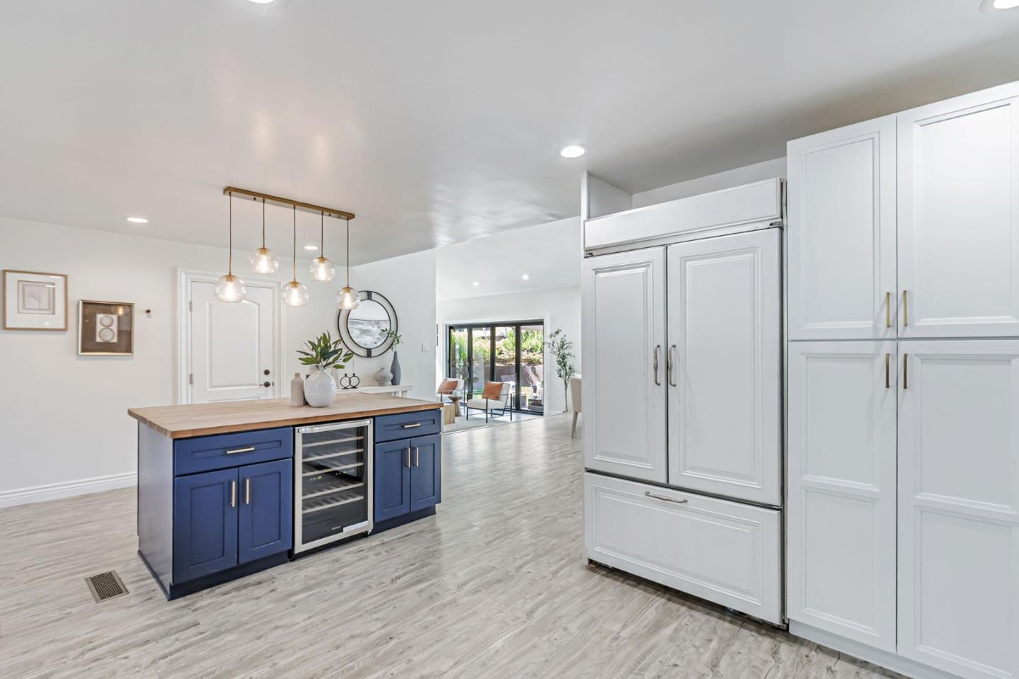 Detail Gallery Image 13 of 52 For 19680 Crestbrook Dr, Saratoga,  CA 95070 - 4 Beds | 3 Baths