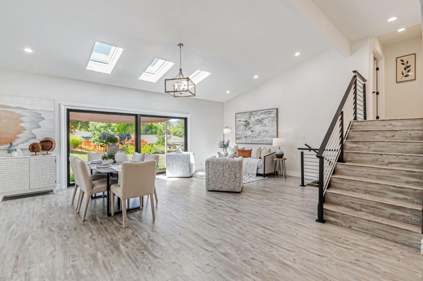 Detail Gallery Image 15 of 52 For 19680 Crestbrook Dr, Saratoga,  CA 95070 - 4 Beds | 3 Baths
