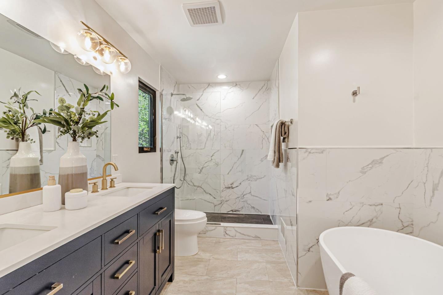 Detail Gallery Image 36 of 52 For 19680 Crestbrook Dr, Saratoga,  CA 95070 - 4 Beds | 3 Baths