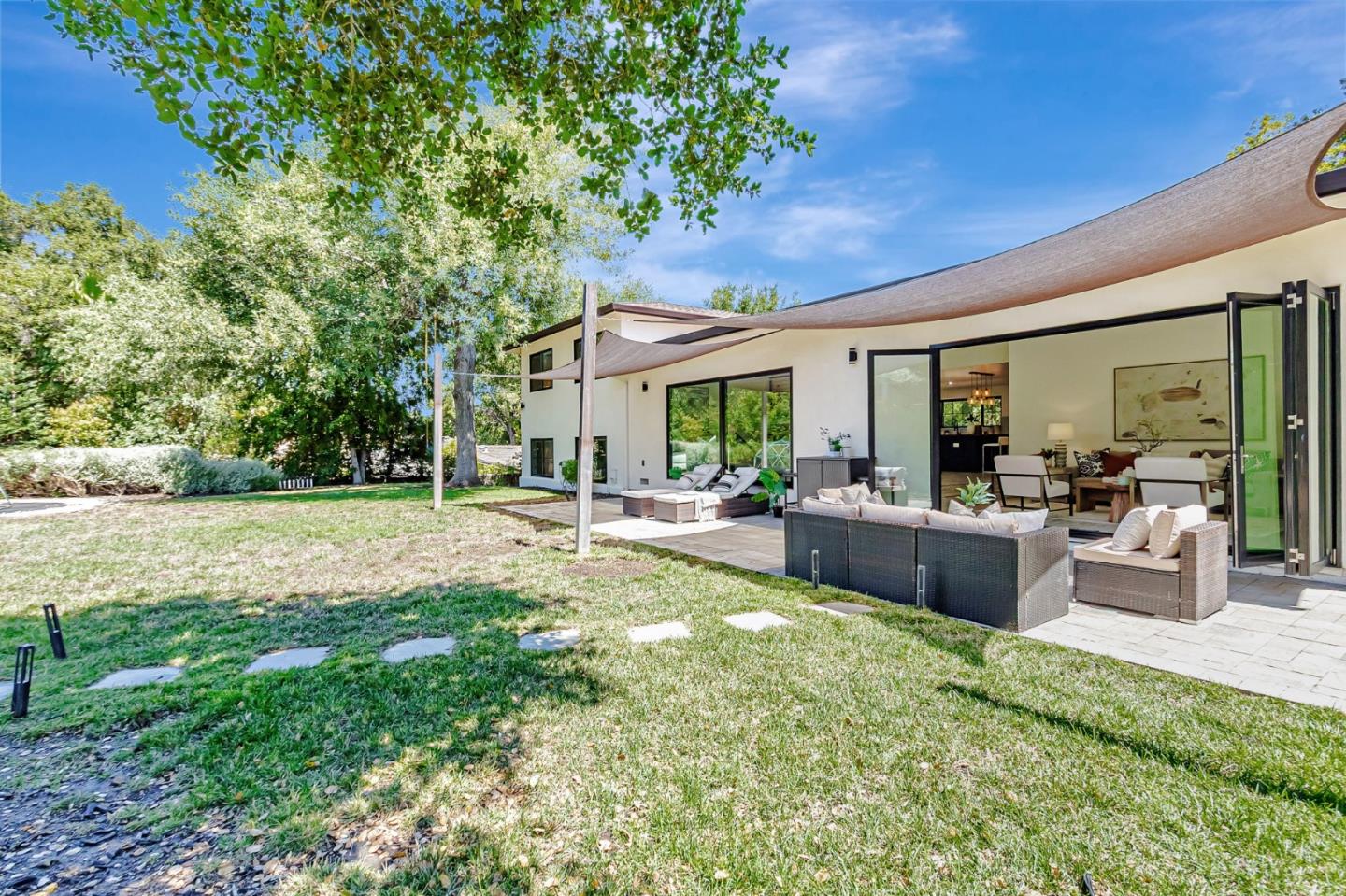 Detail Gallery Image 42 of 52 For 19680 Crestbrook Dr, Saratoga,  CA 95070 - 4 Beds | 3 Baths