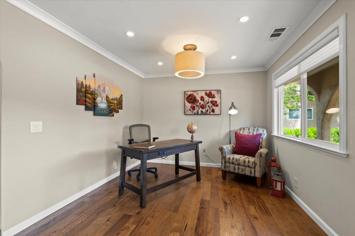 Detail Gallery Image 16 of 56 For 17441 Blue Jay Dr, Morgan Hill,  CA 95037 - 4 Beds | 3/1 Baths