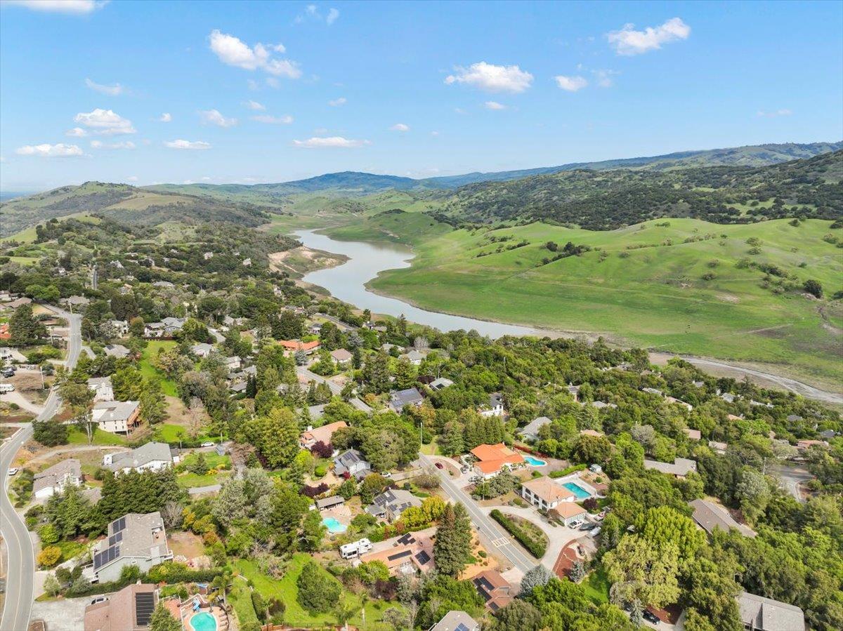 Detail Gallery Image 53 of 56 For 17441 Blue Jay Dr, Morgan Hill,  CA 95037 - 4 Beds | 3/1 Baths