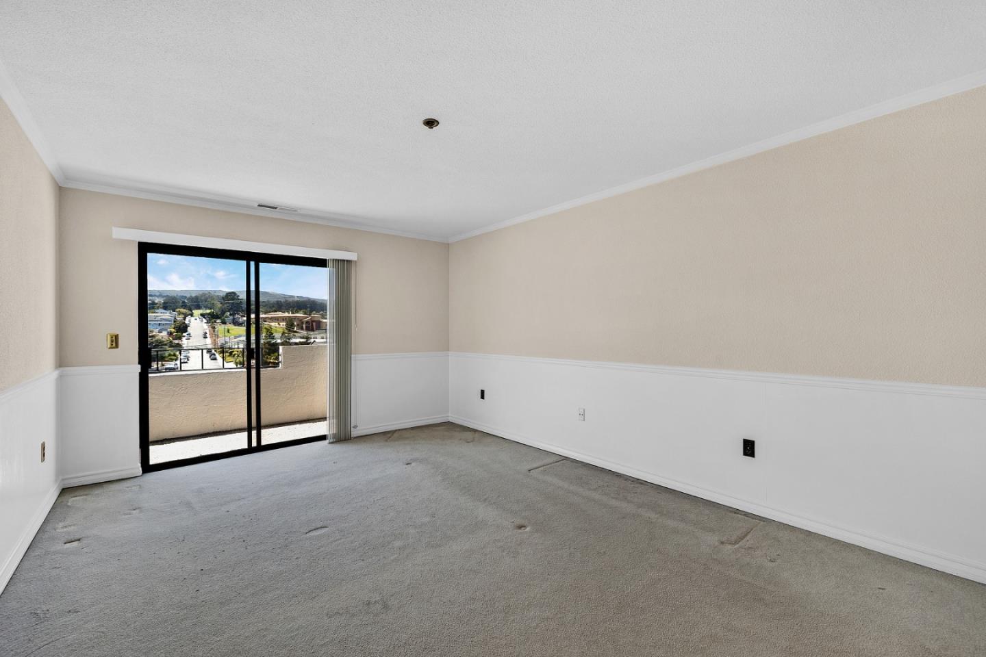 Detail Gallery Image 10 of 21 For 1396 El Camino Real #302,  Millbrae,  CA 94030 - 2 Beds | 2 Baths