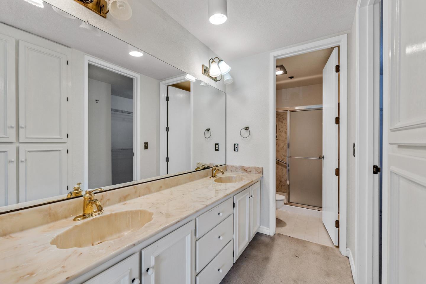 Detail Gallery Image 12 of 21 For 1396 El Camino Real #302,  Millbrae,  CA 94030 - 2 Beds | 2 Baths