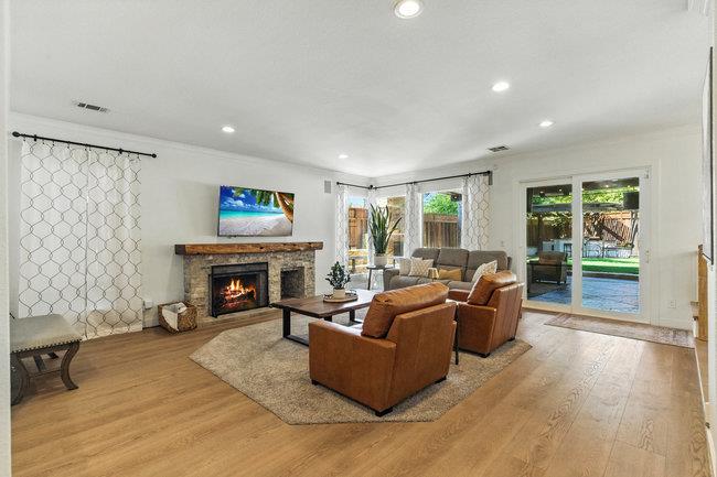 Detail Gallery Image 17 of 89 For 4252 Merlot Ct, San Jose,  CA 95135 - 5 Beds | 3 Baths